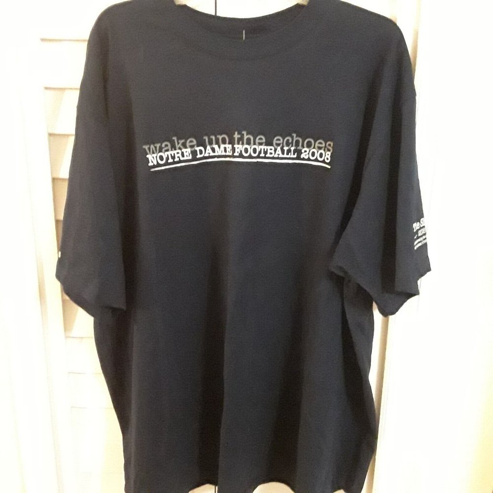 Notre Dame Football 2008 WAKE UP THE ECHOES T-Shirt, Size 2XL, NWT